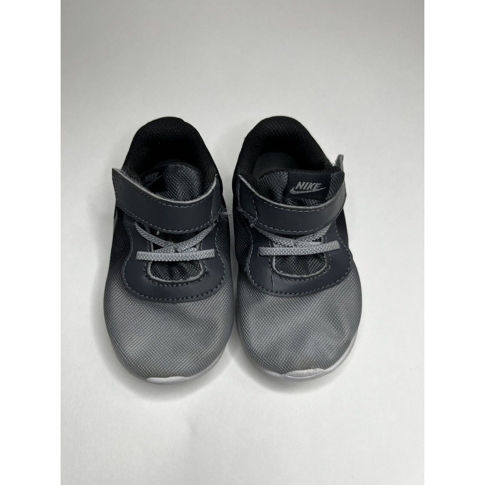 Nike Boys Tanjun Print AV8856-001 Gray Running Shoes Sneakers Size 6C Pre Owned